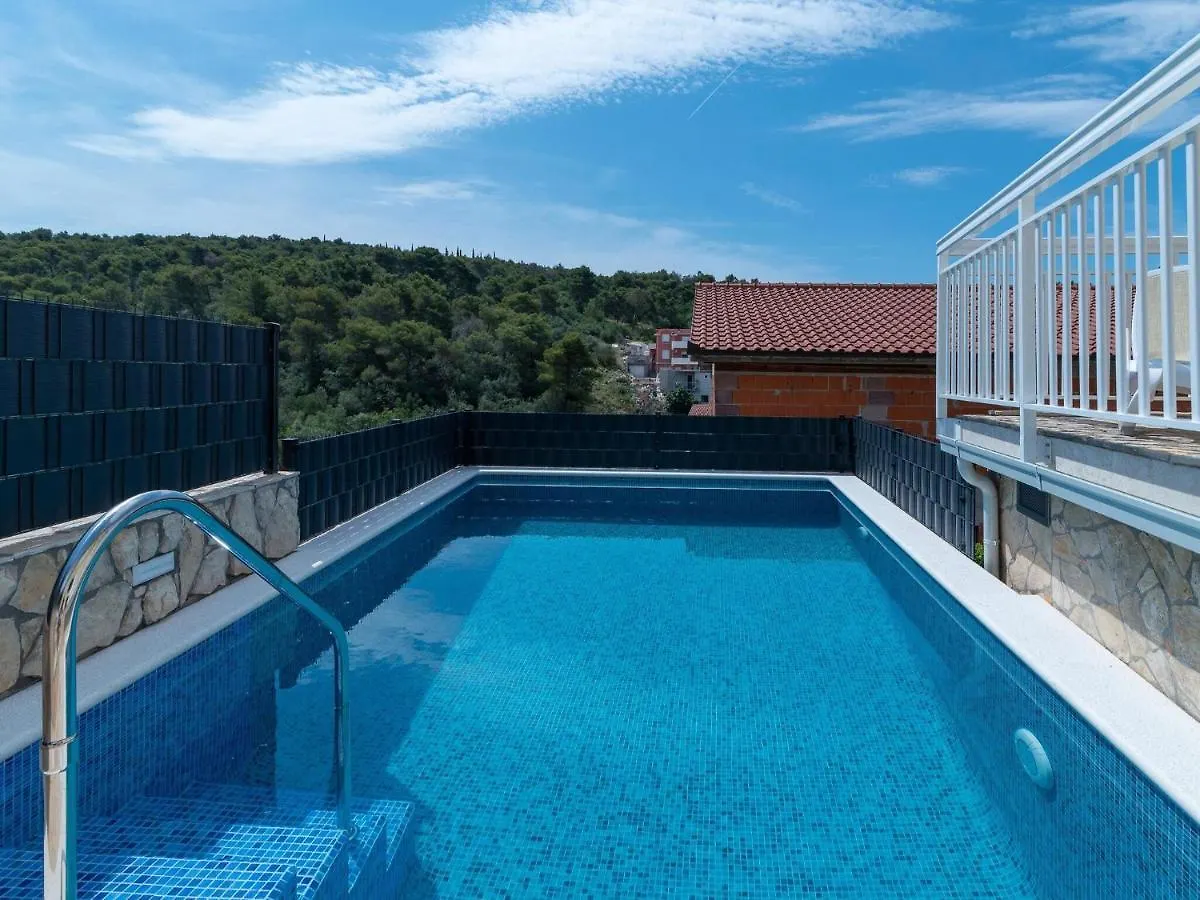 Modern Apartment In Trogir With Sea Nearby Croatia